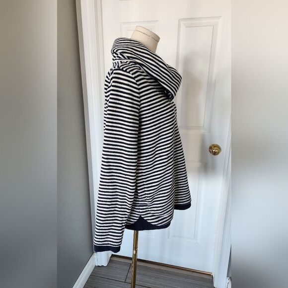 Tommy Hilfiger Navy and white striped sweater - Size Small - Picture 3 of 6